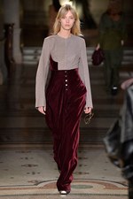 ステラ マッカートニー 2017年冬コレクション - 馬に乗って追い求める、ステラクラシックの探求へ｜写真34