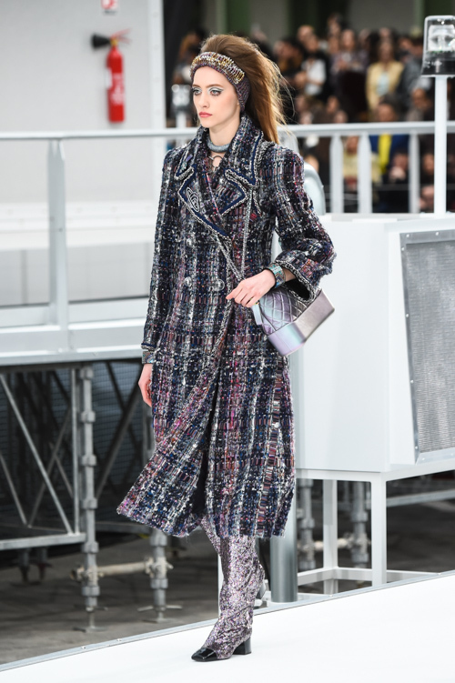 シャネル(CHANEL) 2017-18年秋冬ウィメンズコレクション シルエット - 写真71