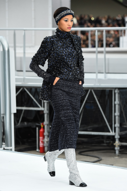 シャネル(CHANEL) 2017-18年秋冬ウィメンズコレクション シルエット - 写真77