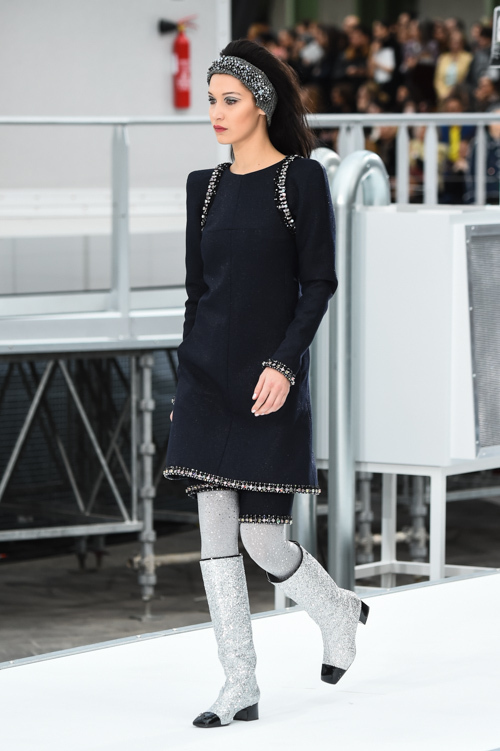 シャネル(CHANEL) 2017-18年秋冬ウィメンズコレクション シルエット - 写真84