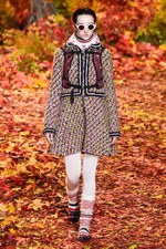 モンクレール ガム・ルージュ 2017年秋冬コレクション - 知的に楽しむ秋のトレッキング｜写真37