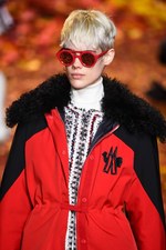 モンクレール ガム・ルージュ 2017年秋冬コレクション - 知的に楽しむ秋のトレッキング｜写真42