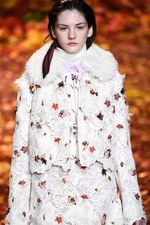 モンクレール ガム・ルージュ 2017年秋冬コレクション - 知的に楽しむ秋のトレッキング｜写真69