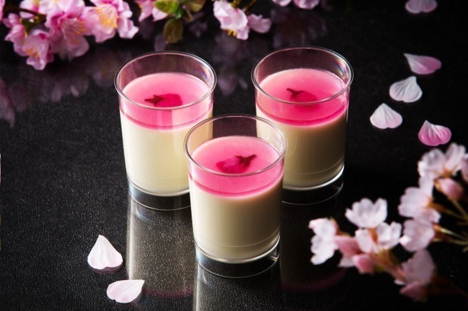 パブロ「とろけるチーズプリン‐桜」