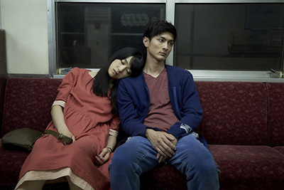 角田光代の原作映画『月と雷』初音映莉子＆高良健吾にインタビュー、作品から考える幸せな“普通の生活”
