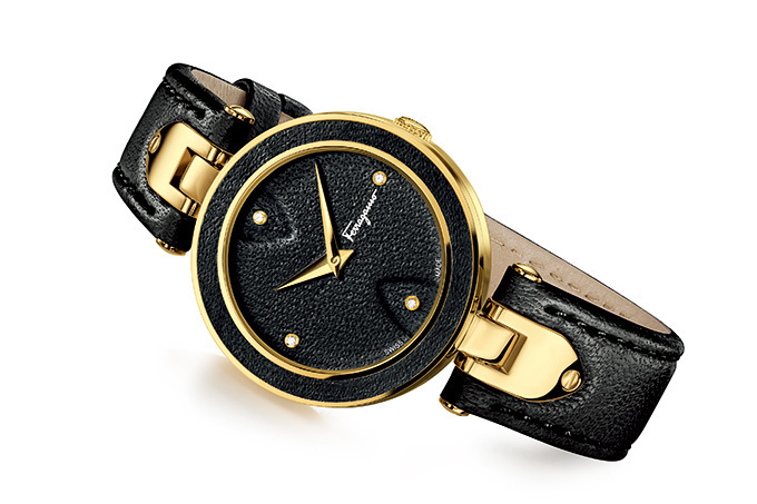 サルヴァトーレ フェラガモの新作ウォッチ - 時計全体にレザーを配したフェミニンな一本 | 写真