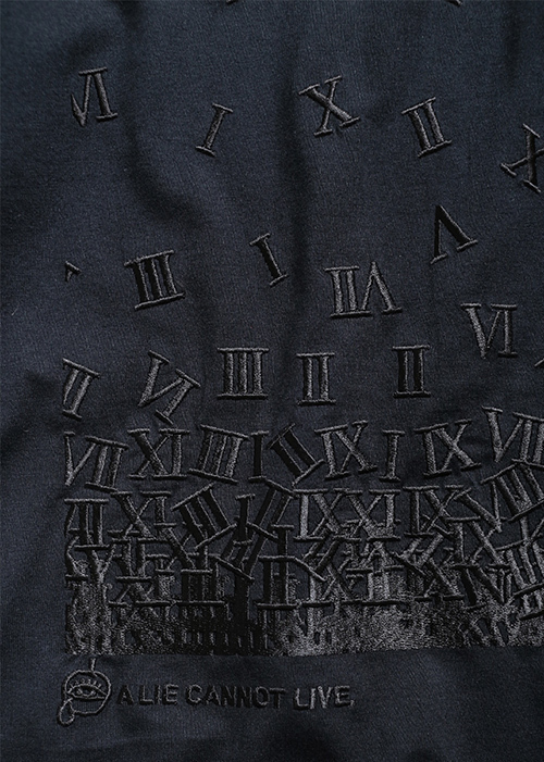 シャリーフ、代官山の旗艦店限定アイテム発売 - 3種類の刺繍Tシャツ | 写真