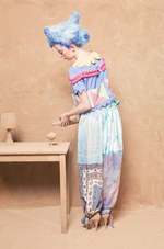 ヴィンテージ生地を使った英国風スタイルをトロピカルに - Lu Flux(ル・フラックス) 2012年春夏コレクション｜写真13