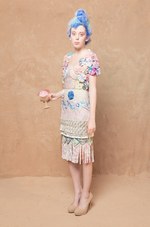 ヴィンテージ生地を使った英国風スタイルをトロピカルに - Lu Flux(ル・フラックス) 2012年春夏コレクション｜写真19