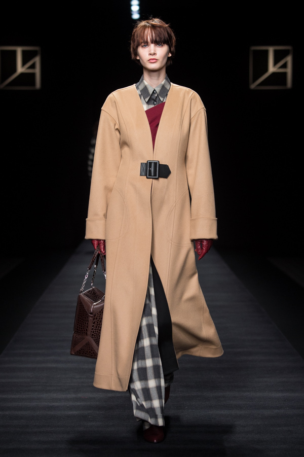 タエ アシダ 2017-18年秋冬<span>コレクション</span> - 写真35