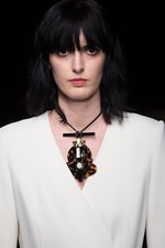 タエ アシダ 2017-18年秋冬コレクション - 輝く星々を多彩な素材に映して｜写真19