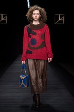 タエ アシダ 2017-18年秋冬コレクション - 輝く星々を多彩な素材に映して｜写真25