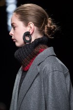 タエ アシダ 2017-18年秋冬コレクション - 輝く星々を多彩な素材に映して｜写真33