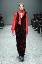 ファイブノット 2017-18年秋冬コレクション - 旅の思い出を豊かなファブリックに溶け込ませて｜写真10