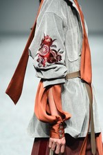 ファイブノット 2017-18年秋冬コレクション - 旅の思い出を豊かなファブリックに溶け込ませて｜写真14