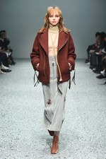 ファイブノット 2017-18年秋冬コレクション - 旅の思い出を豊かなファブリックに溶け込ませて｜写真15