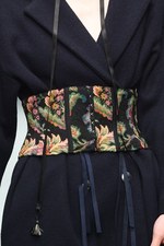 ファイブノット 2017-18年秋冬コレクション - 旅の思い出を豊かなファブリックに溶け込ませて｜写真25