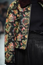 ファイブノット 2017-18年秋冬コレクション - 旅の思い出を豊かなファブリックに溶け込ませて｜写真29