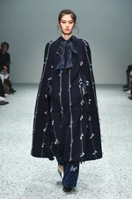 ファイブノット 2017-18年秋冬コレクション - 旅の思い出を豊かなファブリックに溶け込ませて｜写真39