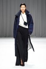 ドレスドアンドレスド 2017年秋冬コレクション - 隠し晒し、美を模索し自己を探す｜写真23