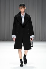 ドレスドアンドレスド 2017年秋冬コレクション - 隠し晒し、美を模索し自己を探す｜写真32