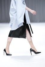 ドレスドアンドレスド 2017年秋冬コレクション - 隠し晒し、美を模索し自己を探す｜写真3