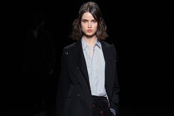 2017-18年秋冬東京コレクション｜ウジョー 2017-18秋冬コレクション - レイヤードが紡ぐ、暖かく軽やかな美