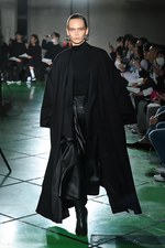 HARE 2017-18年秋冬コレクション - 洋服に和服の晴れやかさを、日常に煌めく日本の色彩｜写真2