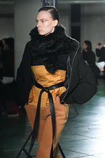 HARE 2017-18年秋冬コレクション - 洋服に和服の晴れやかさを、日常に煌めく日本の色彩｜写真32