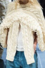 モトヒロ タンジ 2017-18年秋冬コレクション - ニットの世界で表現する、水面が捉えた自然｜写真3