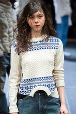 モトヒロ タンジ 2017-18年秋冬コレクション - ニットの世界で表現する、水面が捉えた自然｜写真26