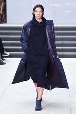 ハウスコミューン 2017-18秋冬コレクション、“新時代エレガンス” 女性が内に秘める強さ｜写真6