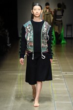 ハハ 2017-18年秋冬コレクション - 混沌としたネオントーキョーを巡り自分だけの服を手に入れる｜写真22