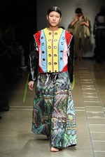 ハハ 2017-18年秋冬コレクション - 混沌としたネオントーキョーを巡り自分だけの服を手に入れる｜写真25