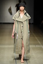 ハハ 2017-18年秋冬コレクション - 混沌としたネオントーキョーを巡り自分だけの服を手に入れる｜写真31