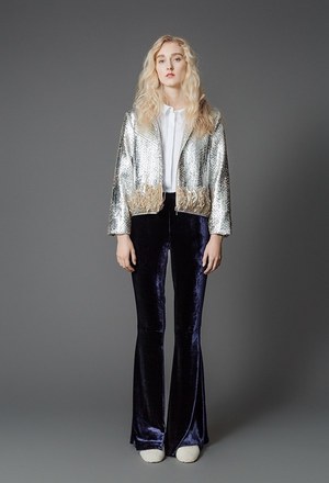 サムイ(Samuji) 2017-18年秋冬ウィメンズコレクション  - 写真2