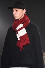 ネーム 2017-18年秋冬コレクション - 世界各国へ妄想旅行、若者文化をストリートスタイルで表現｜写真15