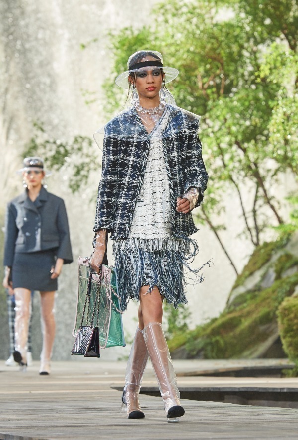 シャネル(CHANEL) 2018年春夏ウィメンズコレクション  - 写真16