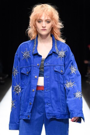 コートメール  2017-18年秋冬コレクション - NYの“路地裏”に見い出す美しさ｜写真4
