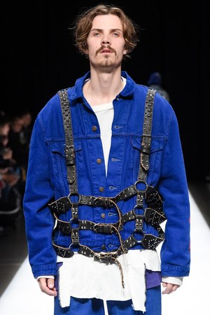 コートメール  2017-18年秋冬コレクション - NYの“路地裏”に見い出す美しさ｜写真56