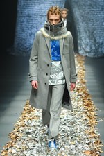 ディスカバード 17年秋冬コレクション - プライマル・スクリームの楽曲を元に、反ミリタリーを呈する｜写真3