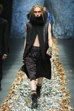 ディスカバード 17年秋冬コレクション - プライマル・スクリームの楽曲を元に、反ミリタリーを呈する｜写真12