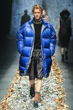 ディスカバード 17年秋冬コレクション - プライマル・スクリームの楽曲を元に、反ミリタリーを呈する｜写真14