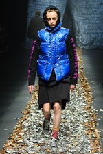 ディスカバード 17年秋冬コレクション - プライマル・スクリームの楽曲を元に、反ミリタリーを呈する｜写真47