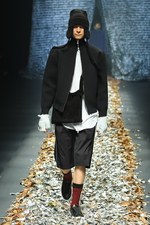 ディスカバード 17年秋冬コレクション - プライマル・スクリームの楽曲を元に、反ミリタリーを呈する｜写真49