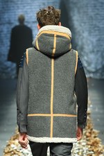 ディスカバード 17年秋冬コレクション - プライマル・スクリームの楽曲を元に、反ミリタリーを呈する｜写真55