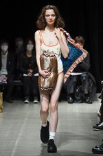 モト ゴー 2017年秋冬コレクション - 眠りと学校と遊び、懐かしい少年時代の日常が浮かび上がる｜写真7