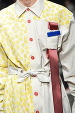 モト ゴー 2017年秋冬コレクション - 眠りと学校と遊び、懐かしい少年時代の日常が浮かび上がる｜写真30