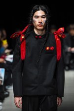 モト ゴー 2017年秋冬コレクション - 眠りと学校と遊び、懐かしい少年時代の日常が浮かび上がる｜写真44