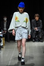 モト ゴー 2017年秋冬コレクション - 眠りと学校と遊び、懐かしい少年時代の日常が浮かび上がる｜写真49